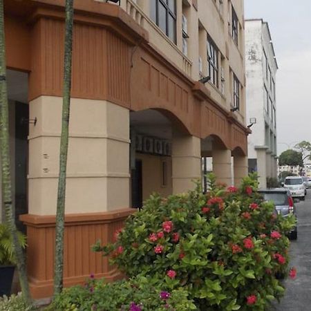 Sri Sutra Hotel Bandar Puchong Utama מראה חיצוני תמונה