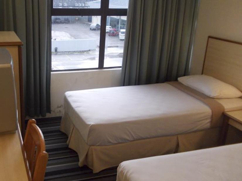 Sri Sutra Hotel Bandar Puchong Utama מראה חיצוני תמונה
